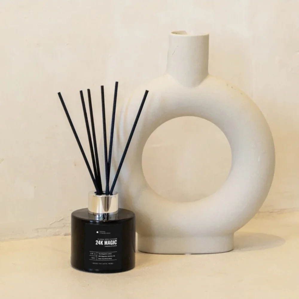 Hotel Collection Reed Diffuser ~ ICED GINGERBREAD